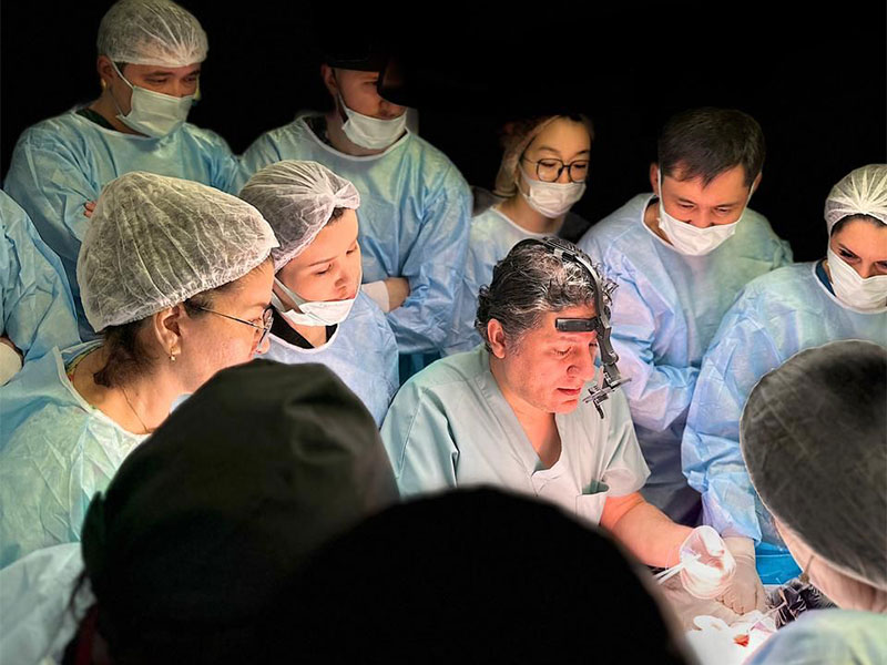 Dr. Zekeriya Kul surgical training